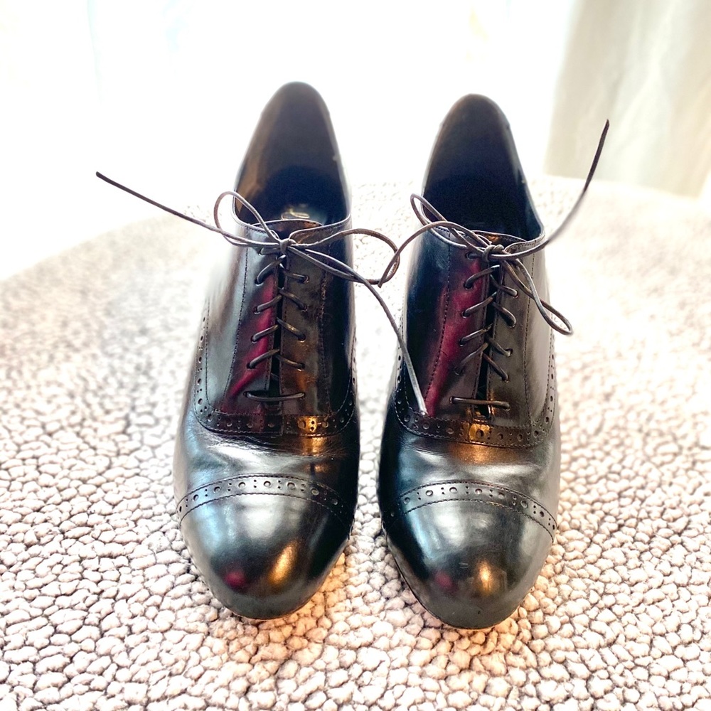 Cole Haan Nike Air Oxford Heels Sz. 9.5 black